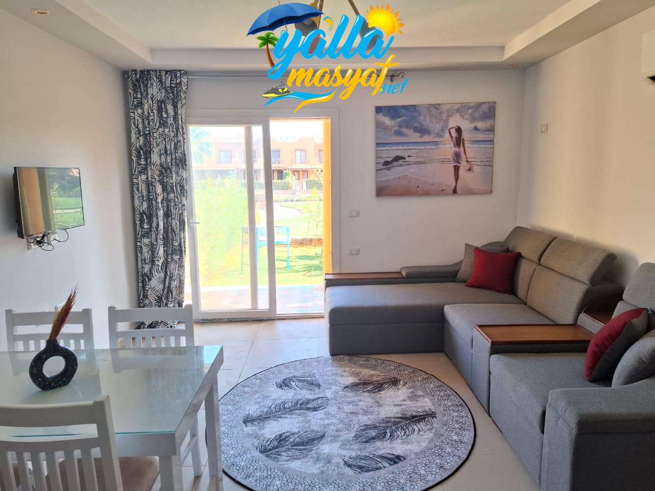 Ground floor chalet with private garden for sale in the most beautiful villages of Ain Sokhna, Mountain View 1, Ain Sokhna